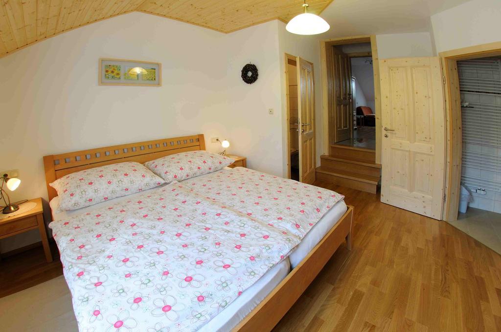 Einkehrhof Poggau Apartamento Reinsberg Quarto foto